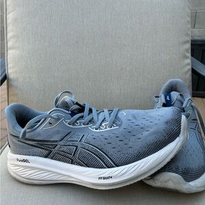 ASICS GEL-Cumulus 25 Running Shoes - Men's Size 11 - Grey/White